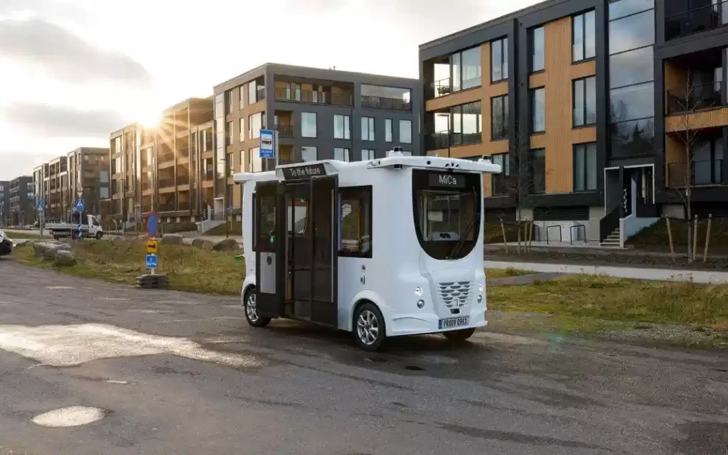 costo della vita in Estonia self driving bus